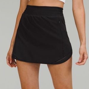 Lululemon NWT | Hotty Hot High-Rise Skirt Black | Size 6
